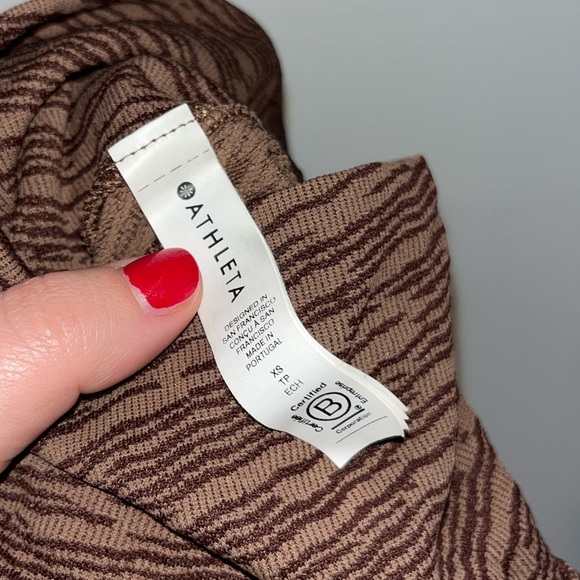 ATHLETA Flurry Seamless Turtleneck Wren Rustic Beige Size XS - Picture 10 of 14